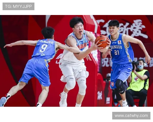 上海轻取新疆豪取21连胜 古德温21分11助